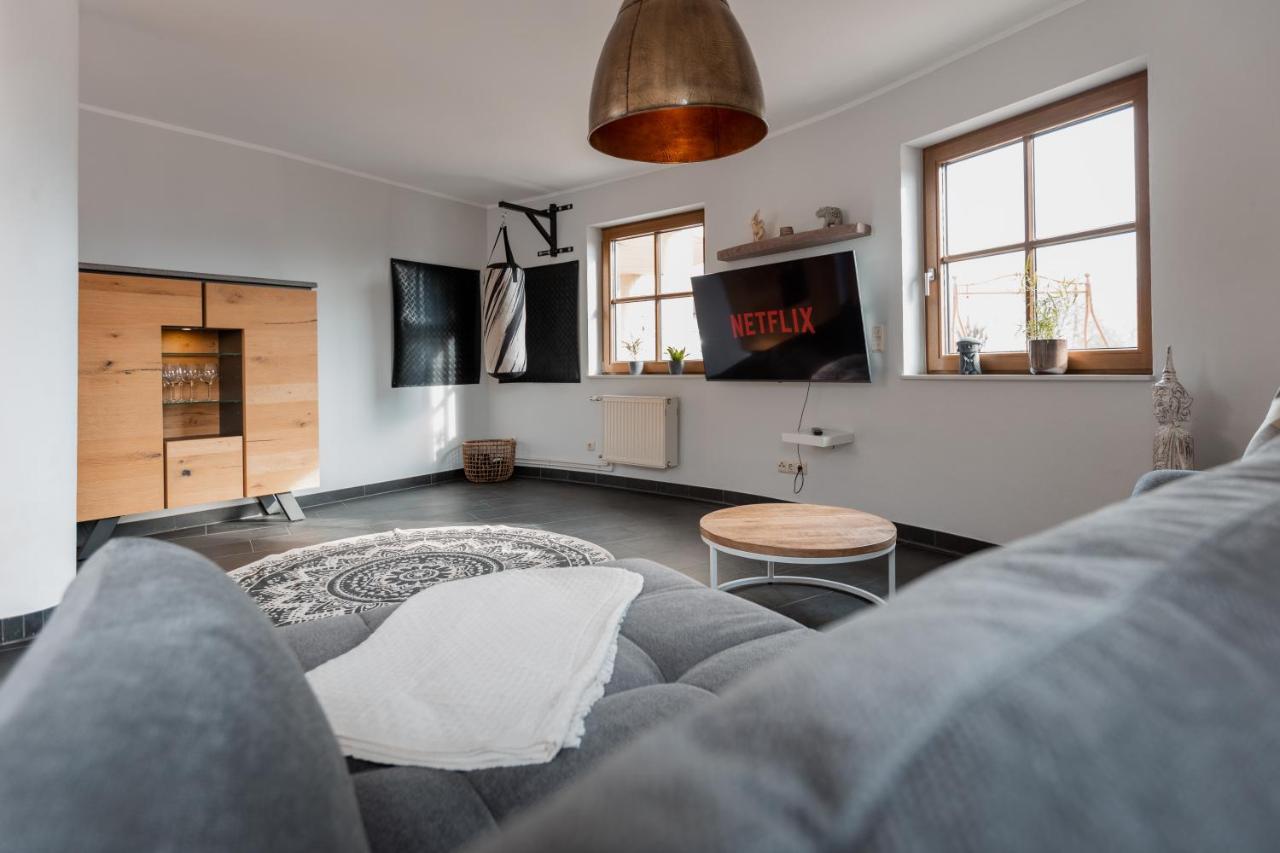 Erholung In Der Natur In Moselnahe, King Size Bett, Netflix, Waschmaschine, Trockner Bengel Εξωτερικό φωτογραφία